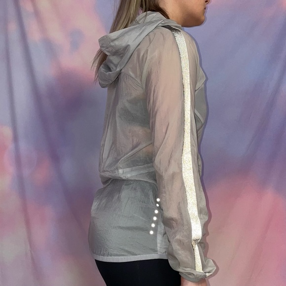 Nike Flash Reflective Windbreaker - Picture 13 of 15